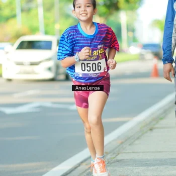 Runner Photo 8025044