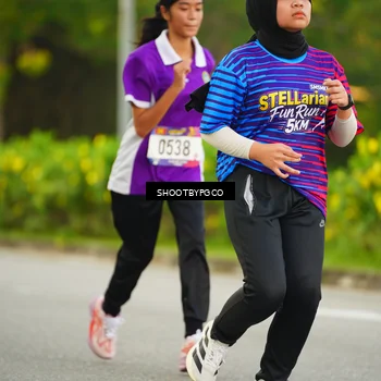 Runner Photo 8025047