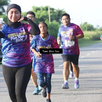 Runner Photo 8025053