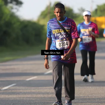 Runner Photo 8025086