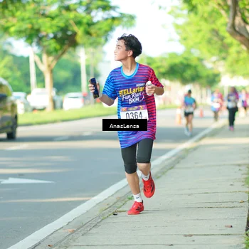 Runner Photo 8025103