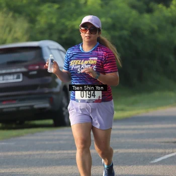 Runner Photo 8025126