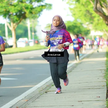 Runner Photo 8025140
