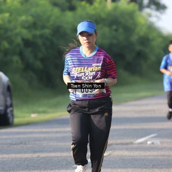 Runner Photo 8025144