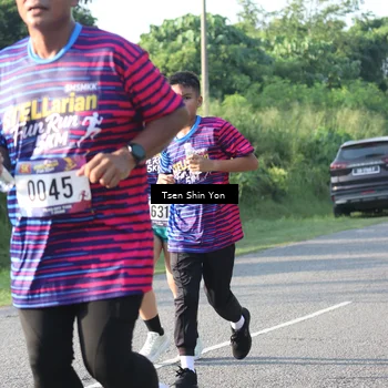 Runner Photo 8025195
