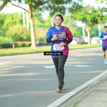 Runner Photo 8025197
