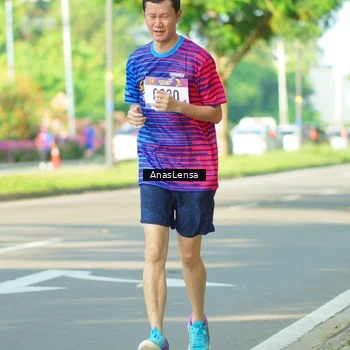 Runner Photo 8025201