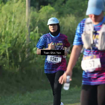 Runner Photo 8025213