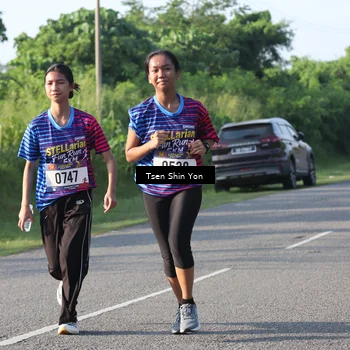 Runner Photo 8025300