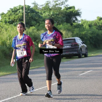 Runner Photo 8025301