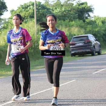 Runner Photo 8025308