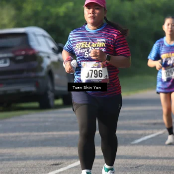 Runner Photo 8025316