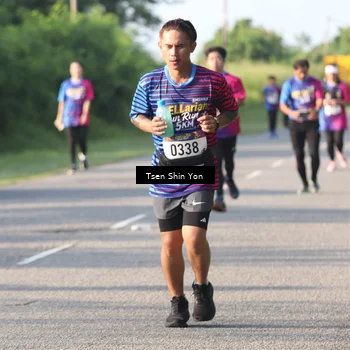 Runner Photo 8025342