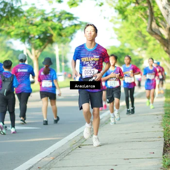 Runner Photo 8025351