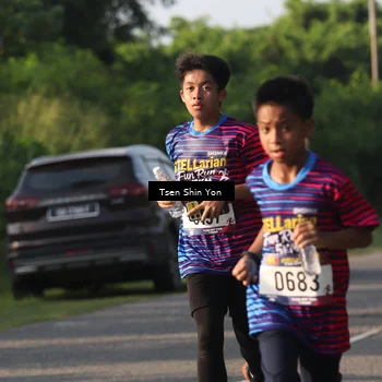 Runner Photo 8025355