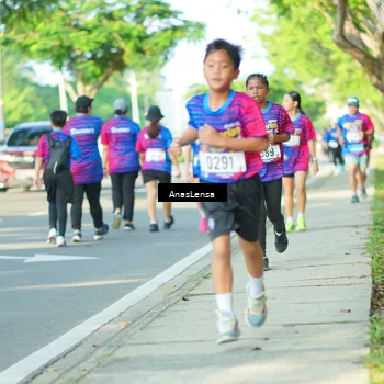 Runner Photo 8025374