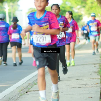 Runner Photo 8025376