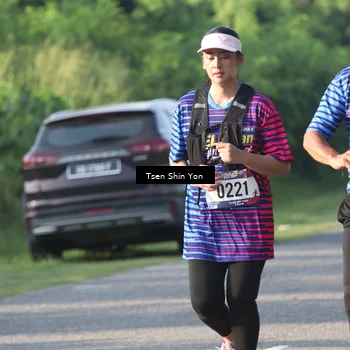 Runner Photo 8025387
