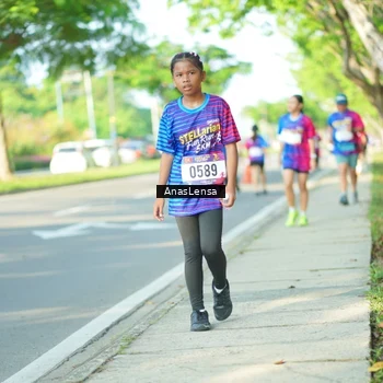Runner Photo 8025409