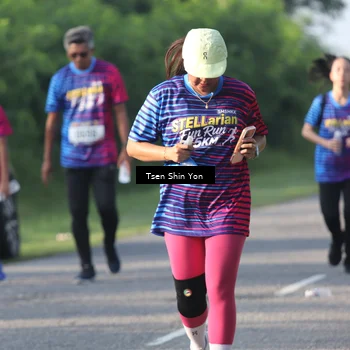 Runner Photo 8025417