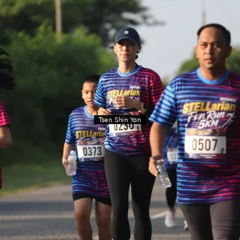 Runner Photo 8025427