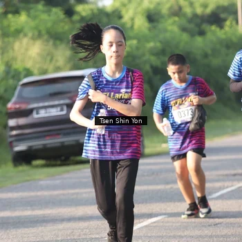 Runner Photo 8025459