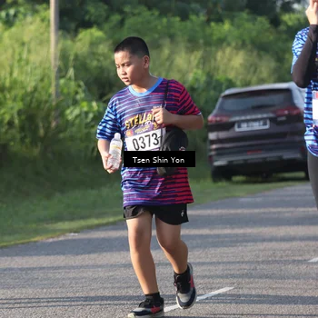 Runner Photo 8025483