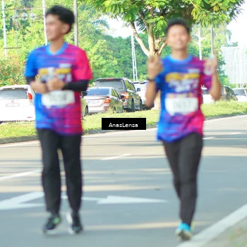 Runner Photo 8025500