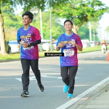 Runner Photo 8025502