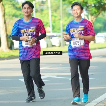 Runner Photo 8025512