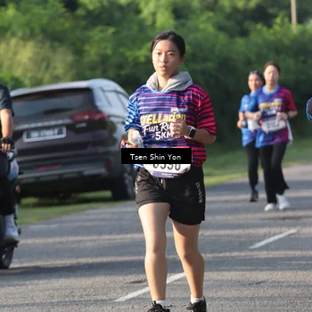 Runner Photo 8025553