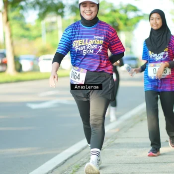 Runner Photo 8025590