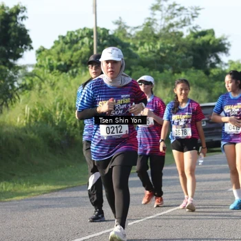 Runner Photo 8025658