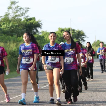 Runner Photo 8025680