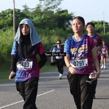 Runner Photo 8025702
