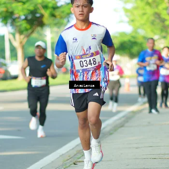 Runner Photo 8025798