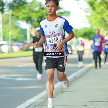 Runner Photo 8025808