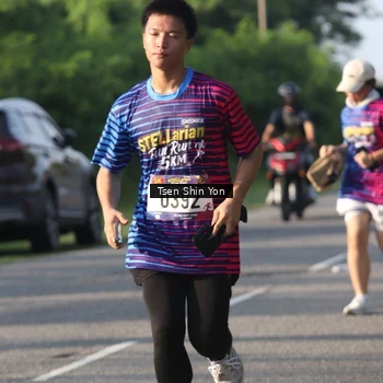 Runner Photo 8025813