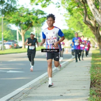 Runner Photo 8025814