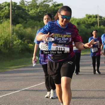 Runner Photo 8025840