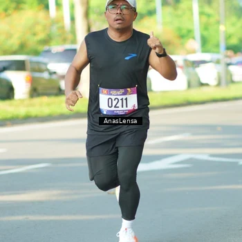 Runner Photo 8025843