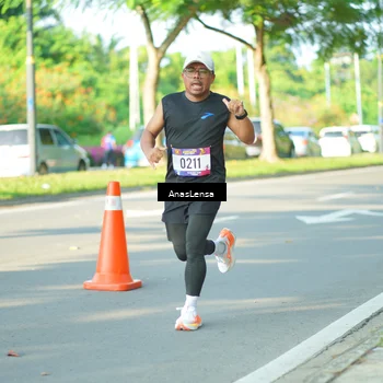 Runner Photo 8025845