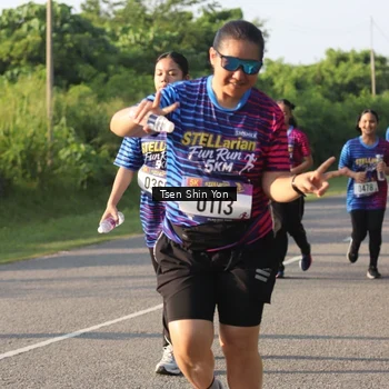 Runner Photo 8025846