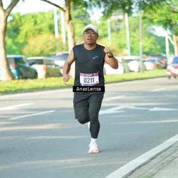Runner Photo 8025848
