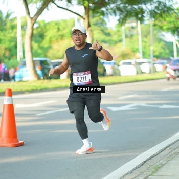 Runner Photo 8025862