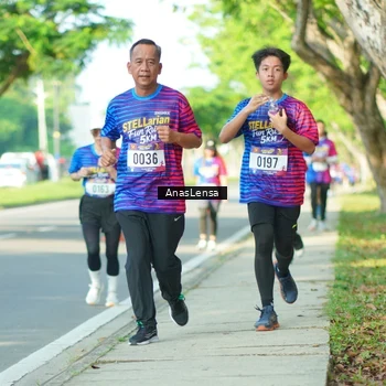 Runner Photo 8025867