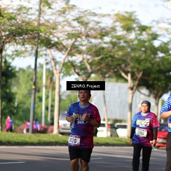 Runner Photo 8025915