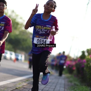 Runner Photo 8025920