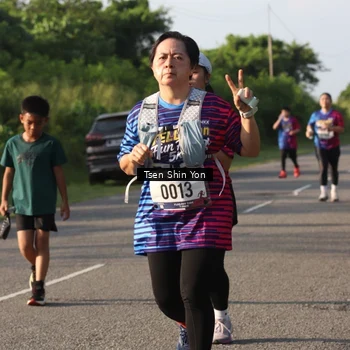 Runner Photo 8025955