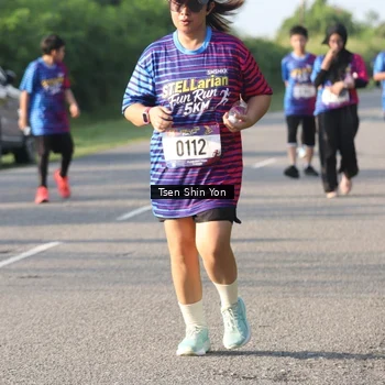 Runner Photo 8025972